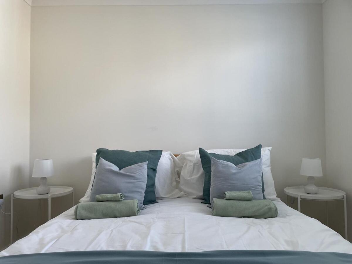 Comfortable Home W Private Parking Charlestown Charlestown  Ngoại thất bức ảnh