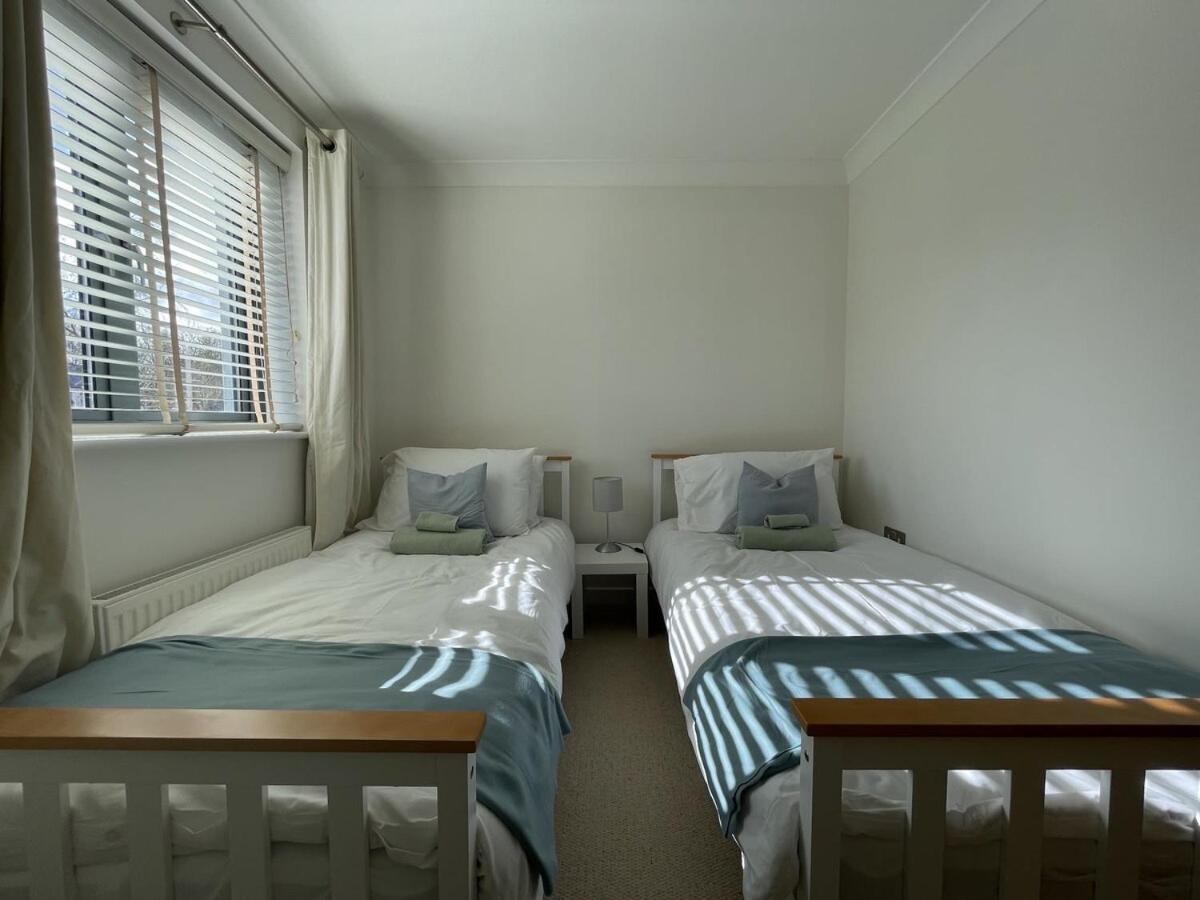 Comfortable Home W Private Parking Charlestown Charlestown  Ngoại thất bức ảnh