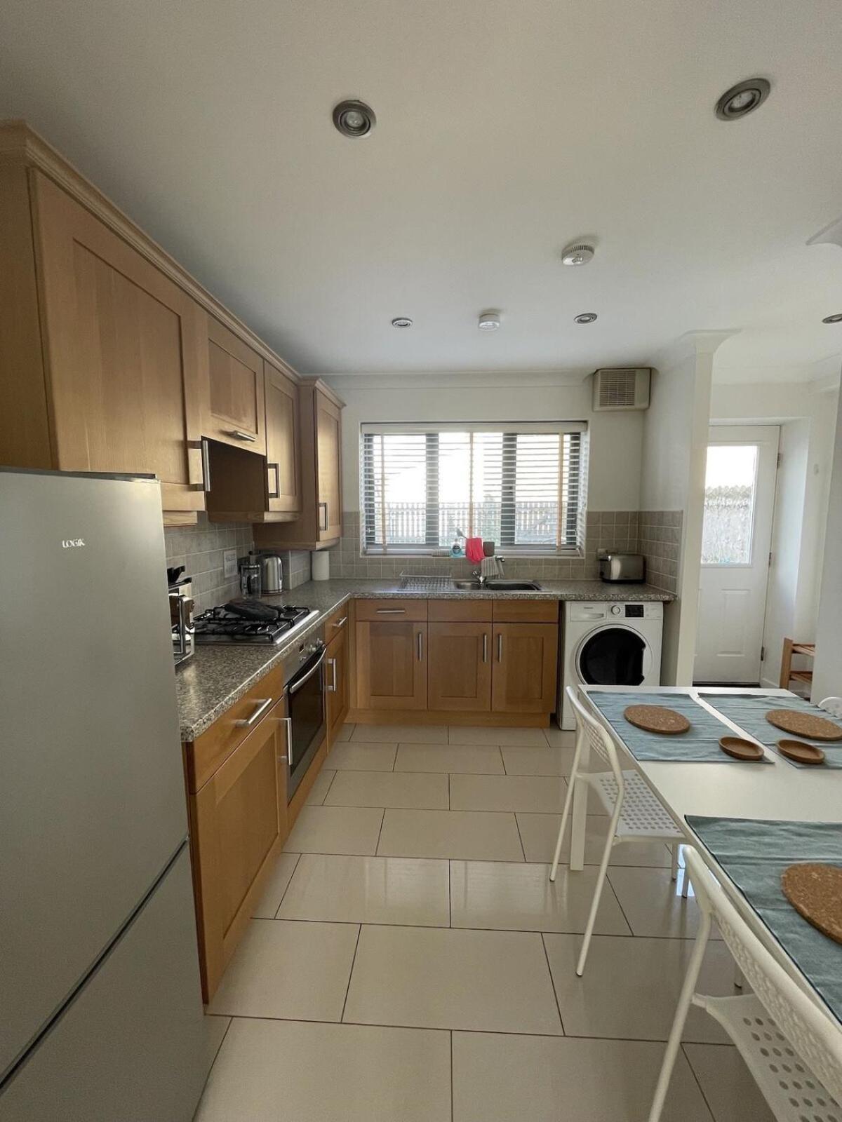 Comfortable Home W Private Parking Charlestown Charlestown  Ngoại thất bức ảnh