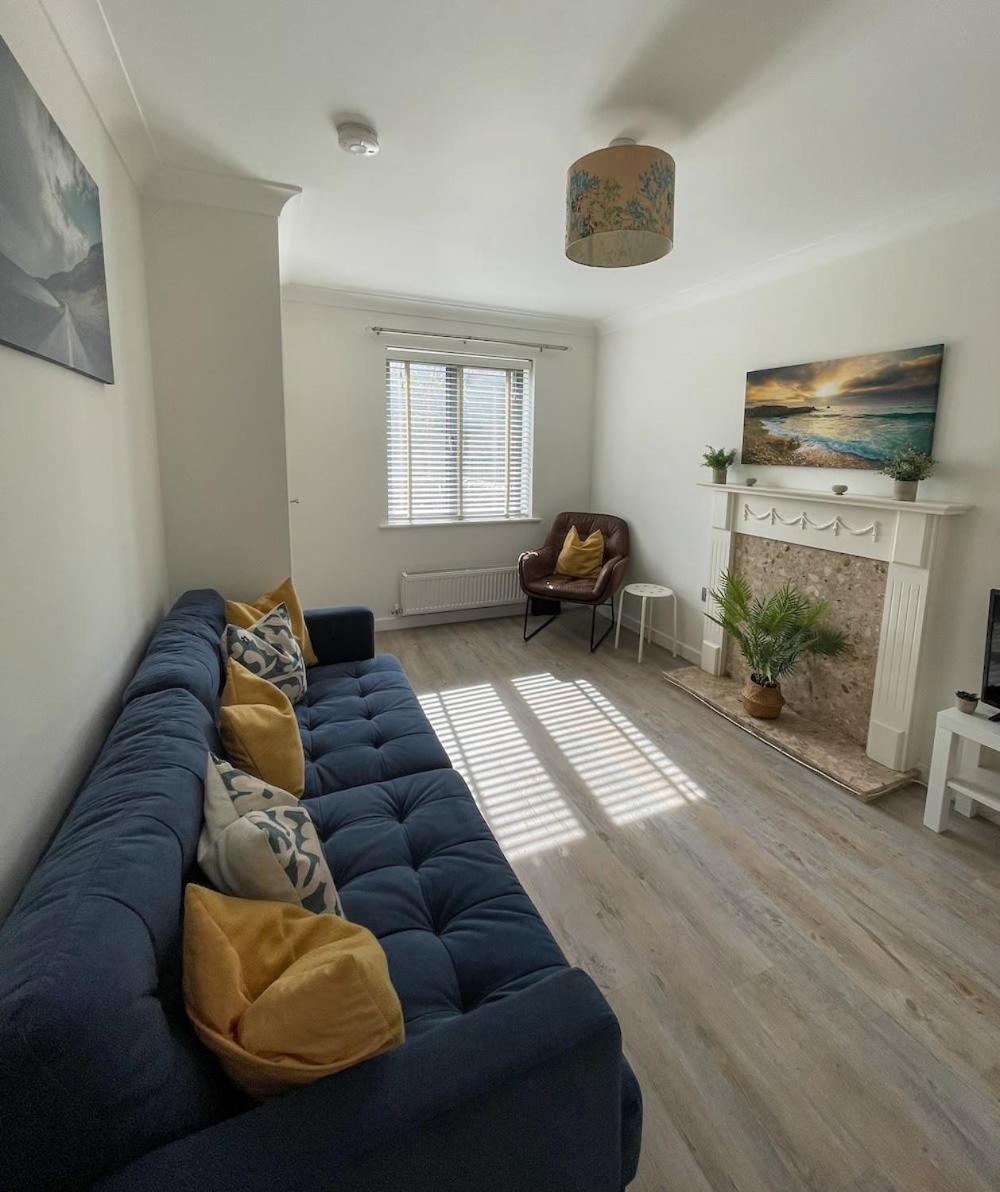 Comfortable Home W Private Parking Charlestown Charlestown  Ngoại thất bức ảnh
